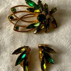 Vintage Green Stoned Brooch and Clip On Set